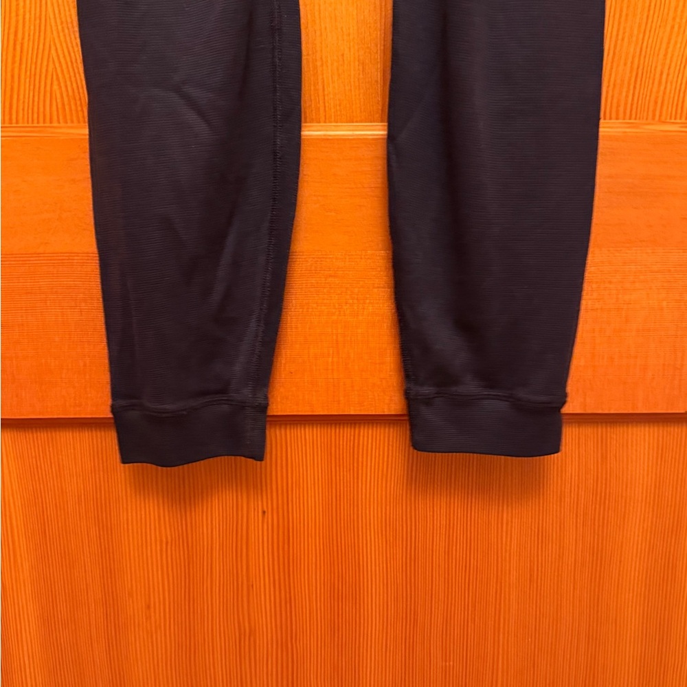 Patagonia Lightweight Capilene Leggings - Picture 5 of 8
